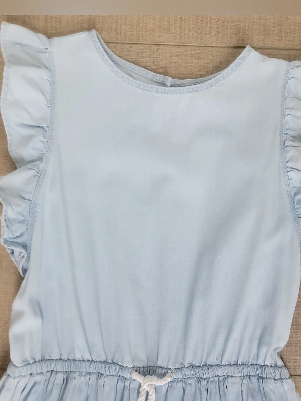 OshKosh B'Gosh Girls Ruffle Flutter Sleeve Light Blue Chambray Dress Size 8